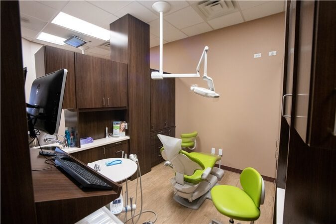 green dental chair